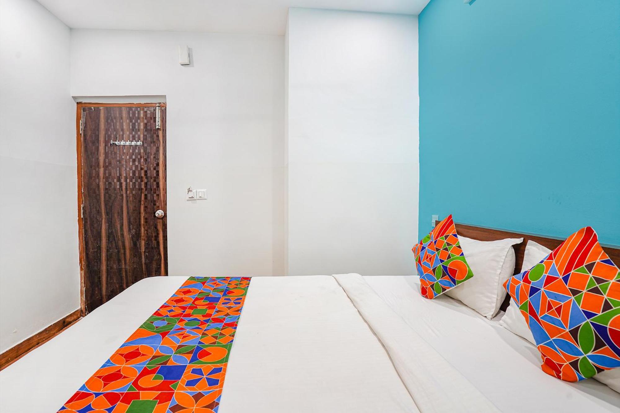 Fabhotel Rlv Green Palace - Nr Kengeri Satellite Town Bangalore Dış mekan fotoğraf