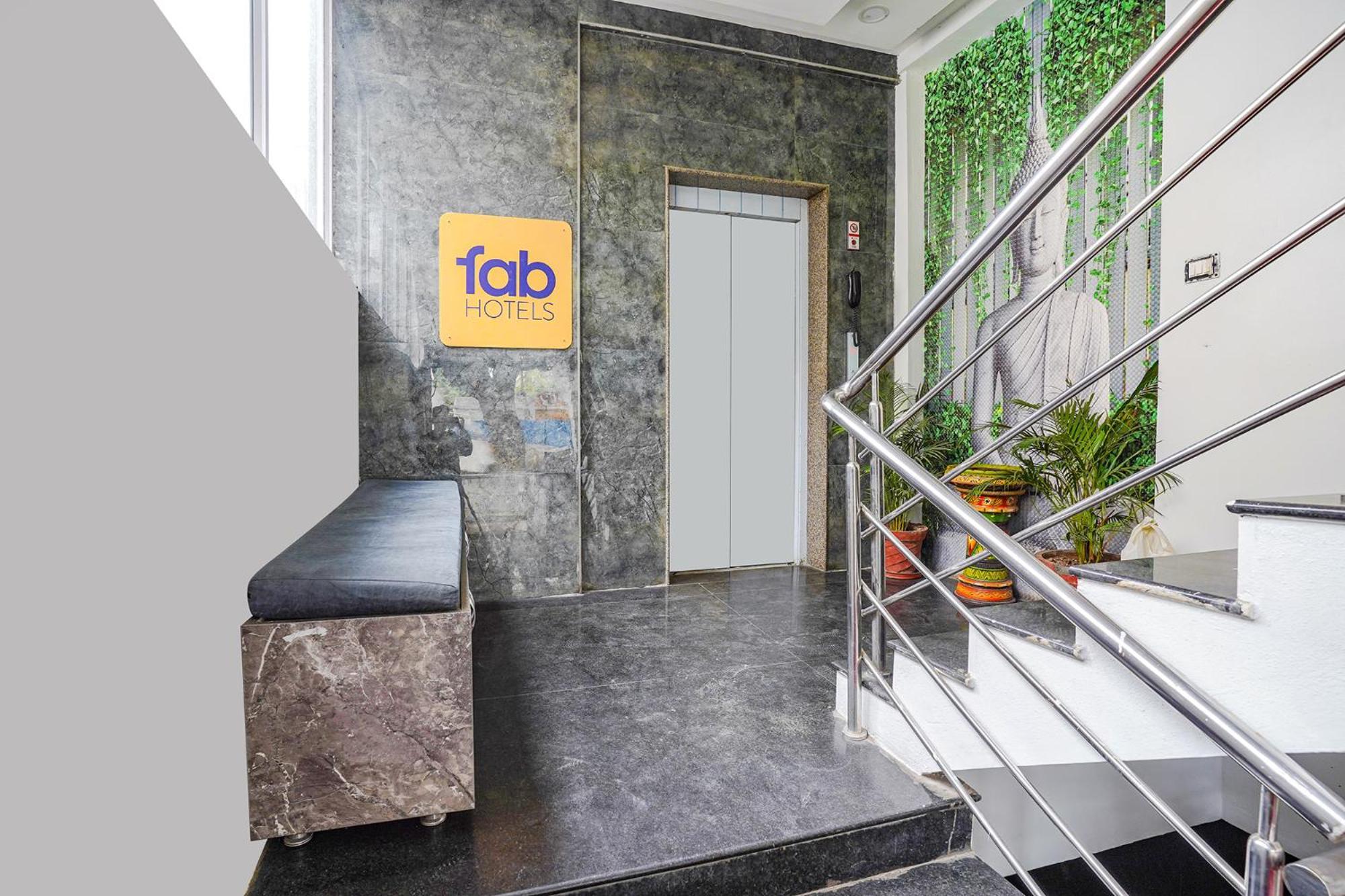 Fabhotel Rlv Green Palace - Nr Kengeri Satellite Town Bangalore Dış mekan fotoğraf