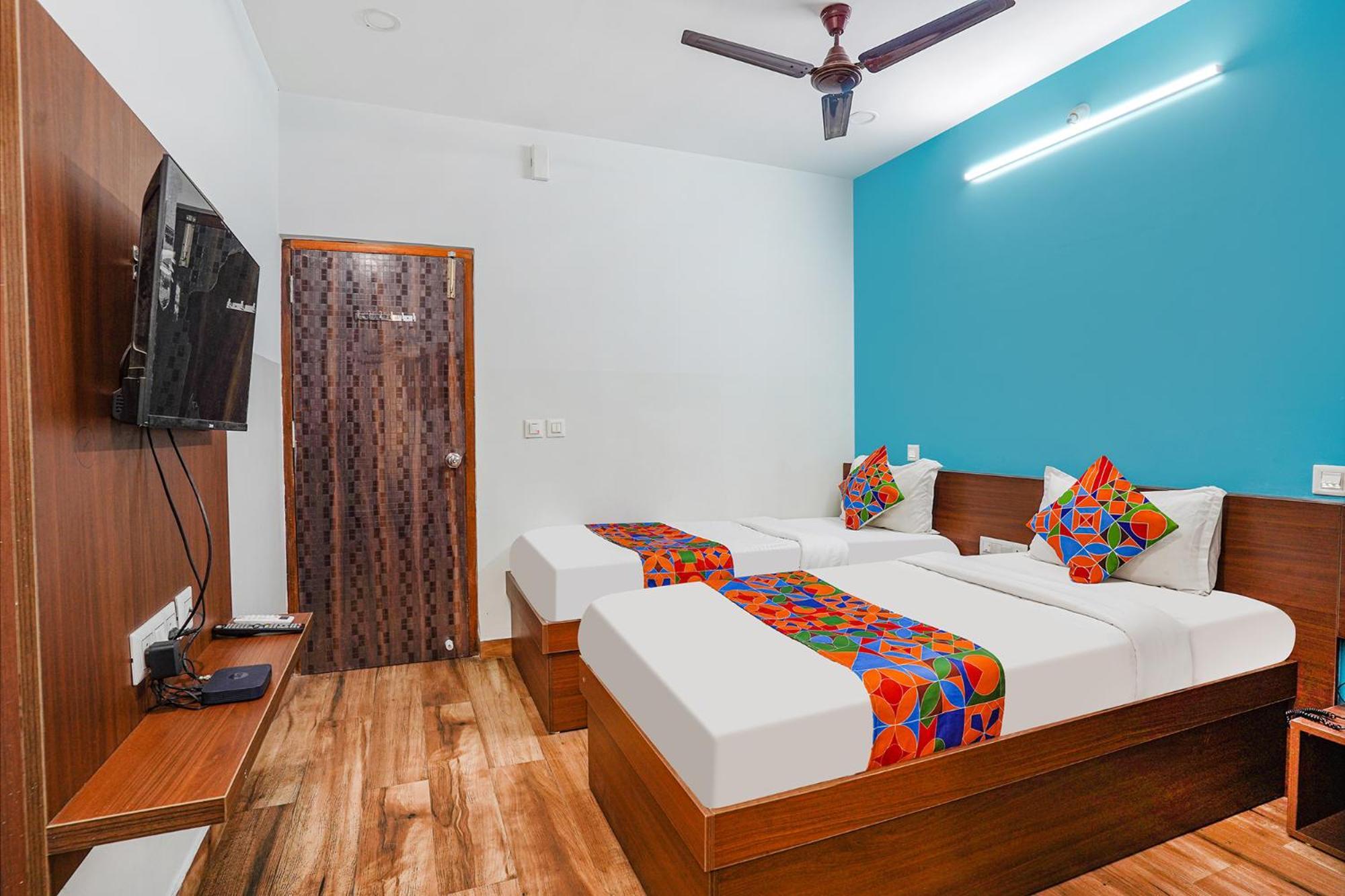 Fabhotel Rlv Green Palace - Nr Kengeri Satellite Town Bangalore Dış mekan fotoğraf