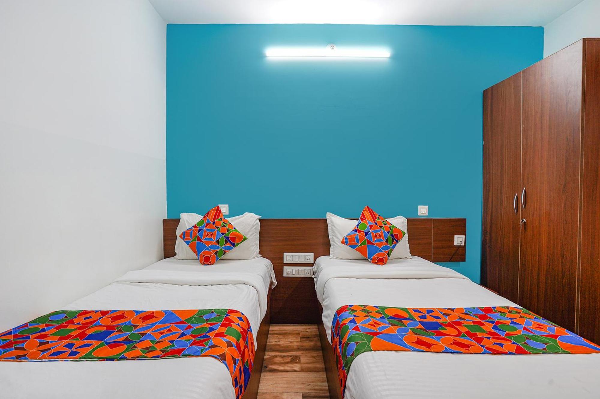 Fabhotel Rlv Green Palace - Nr Kengeri Satellite Town Bangalore Dış mekan fotoğraf